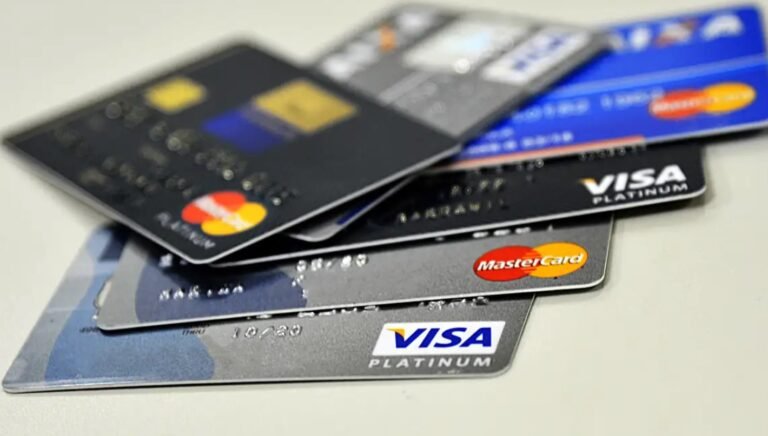 Como Escolher o Cartão de Crédito Ideal para o Seu Perfil Financeiro